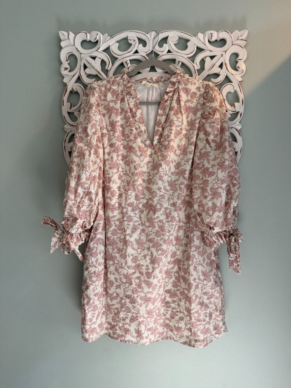 Entro Pink Floral V-Neck Dress Tie Sleeve